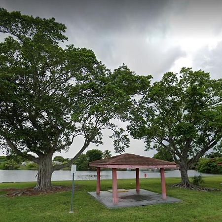 1161 Studio 1 Miami Tamiami エクステリア 写真